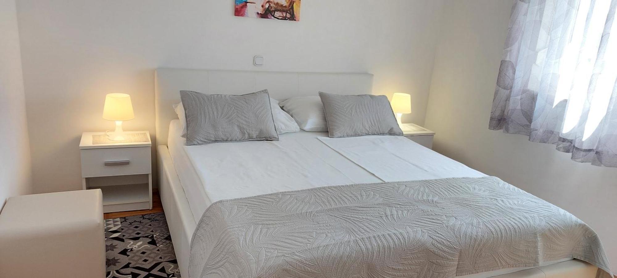 Apartment Ivana,Mali Maj ポレッチ エクステリア 写真